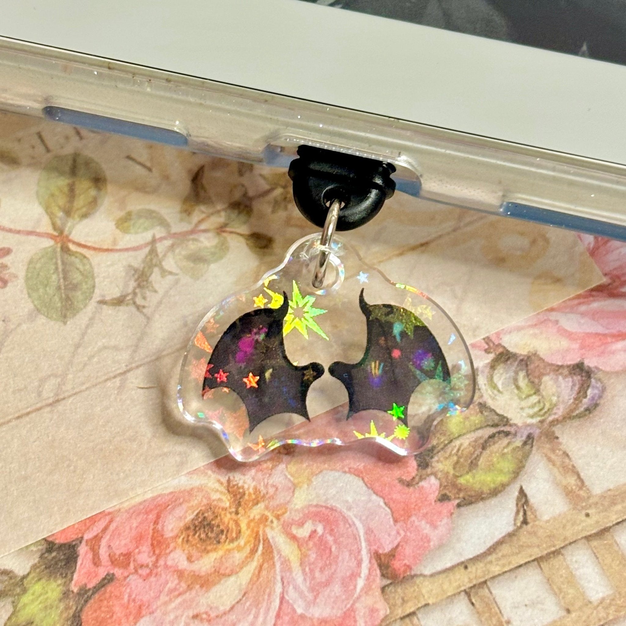 ACOMAF Painted Wings Star Sparkle Double Sided USB-C Dust Plug Kindle Charm
