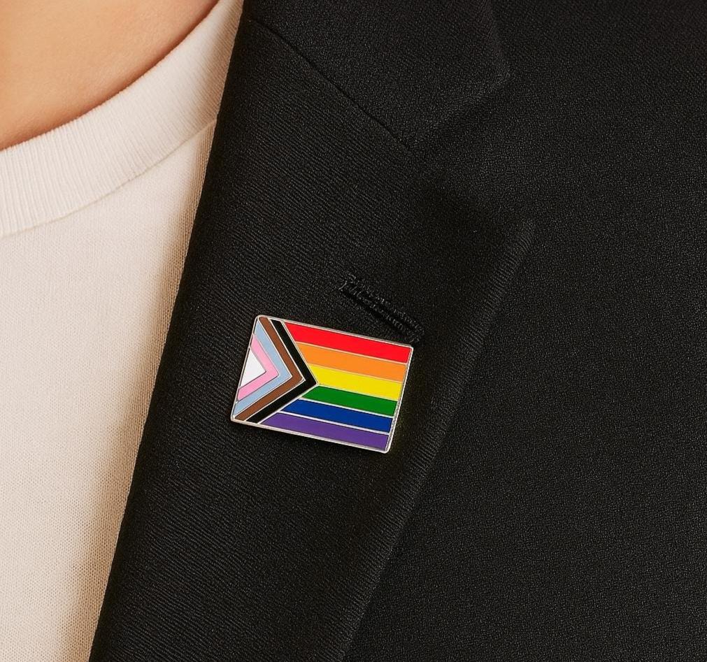 Daniel Quasar Flag Lapel Pins