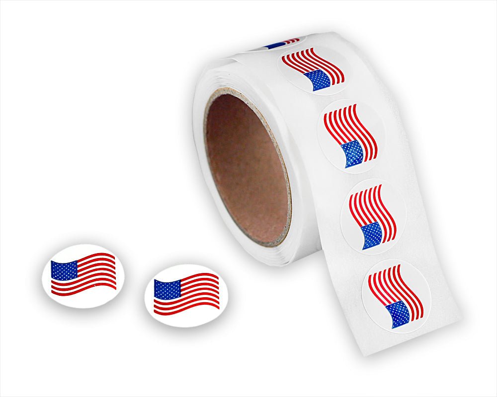 Small 3/4 Inch Round American Flag Stickers (250 per Roll)