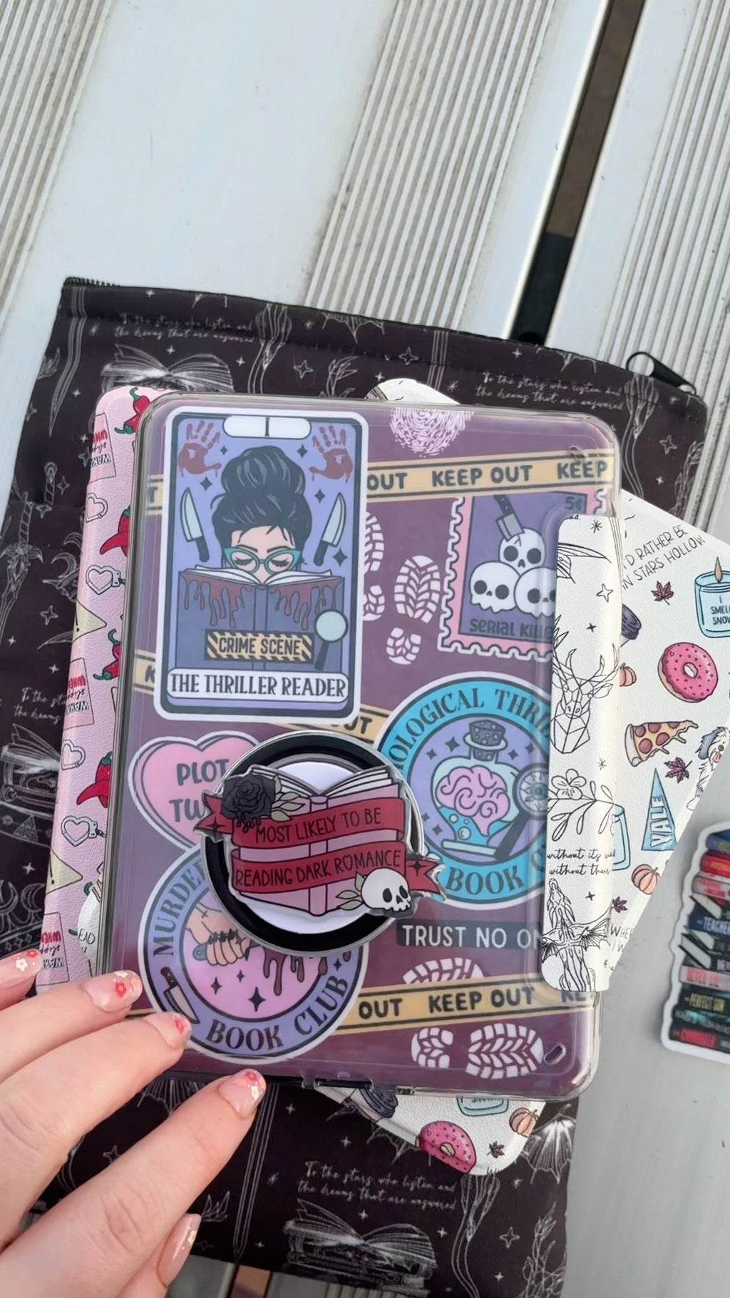 Thriller Stickers Kindle Paperwhite Insert