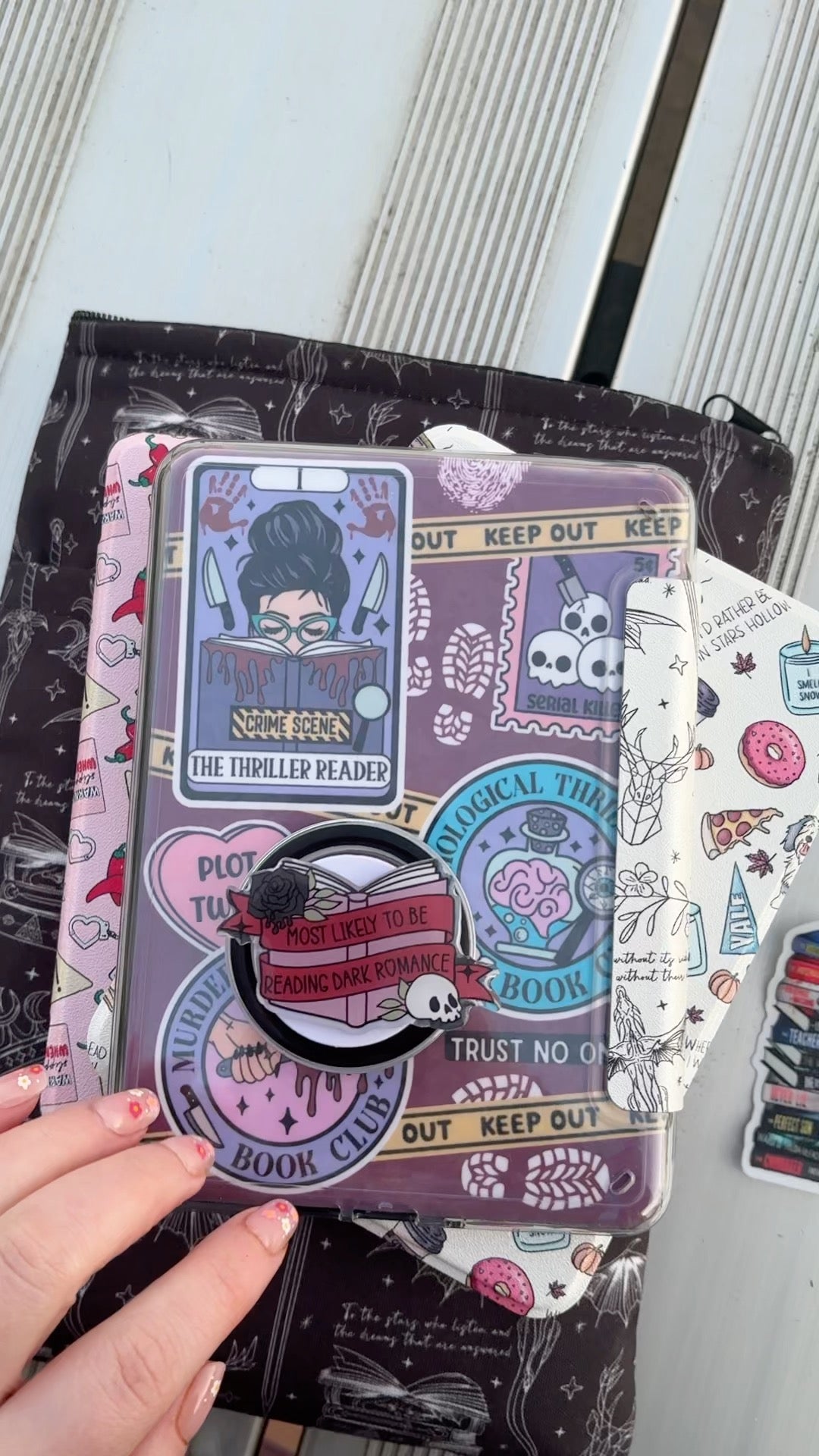 Thriller Stickers Kindle Paperwhite Insert